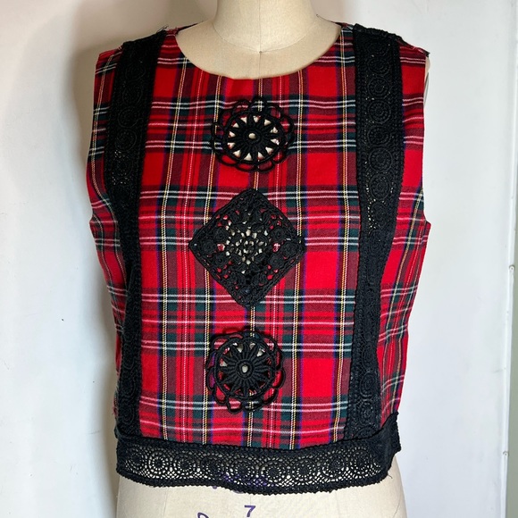 Endless Rose Tartan Plaid Embroidered Strap Sleeveless Top Size M Crochet - Picture 3 of 8